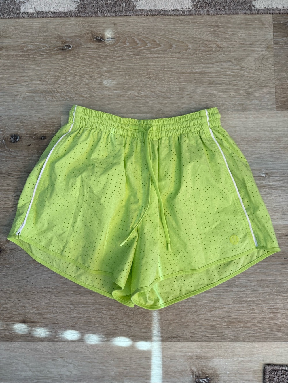 lululemon Court Rival Lime Green